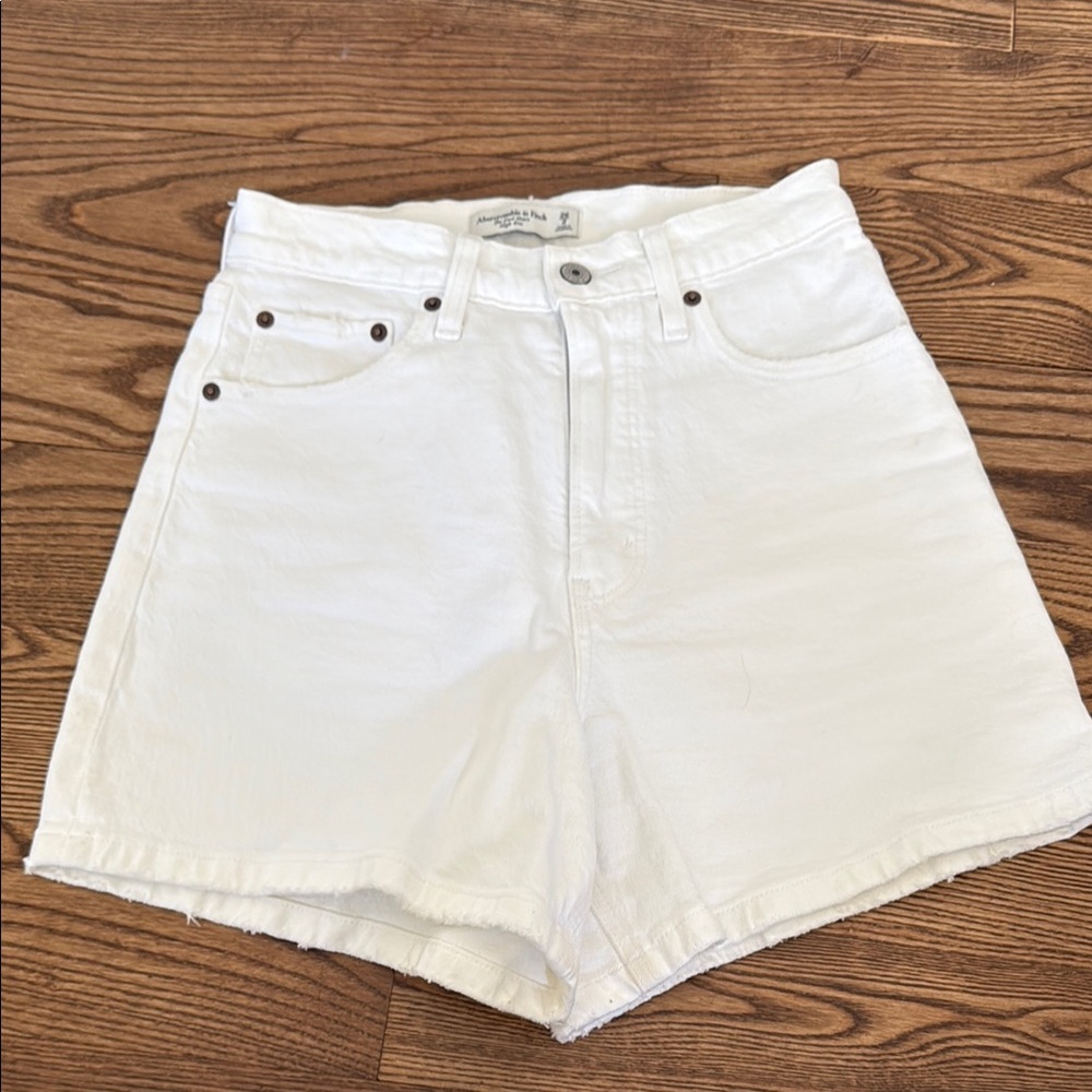 Abercrombie & Fitch High Waist Dad Short